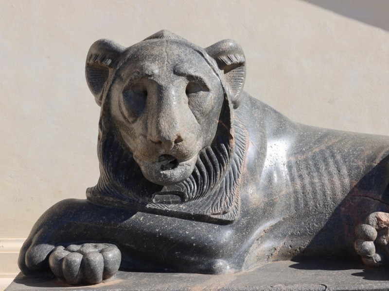 Decision-making generates Responsibility